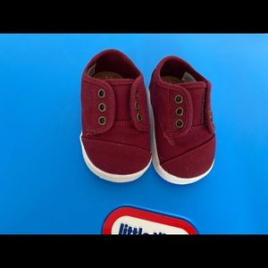 Baby / toddler burgundy TOMS